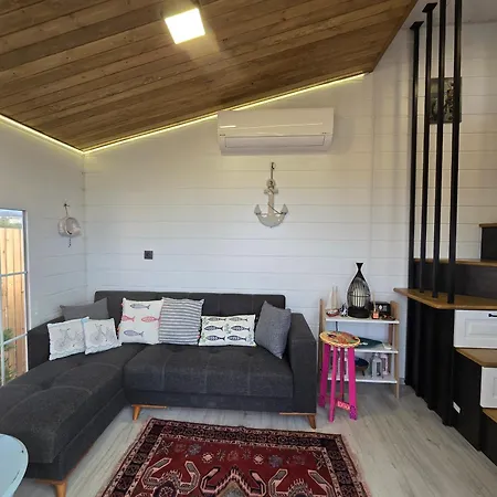 Camping Pitipatibone Sahil Evi - House