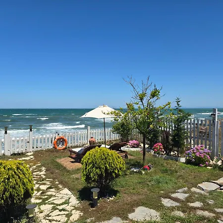 Camping Pitipatibone Sahil Evi - House